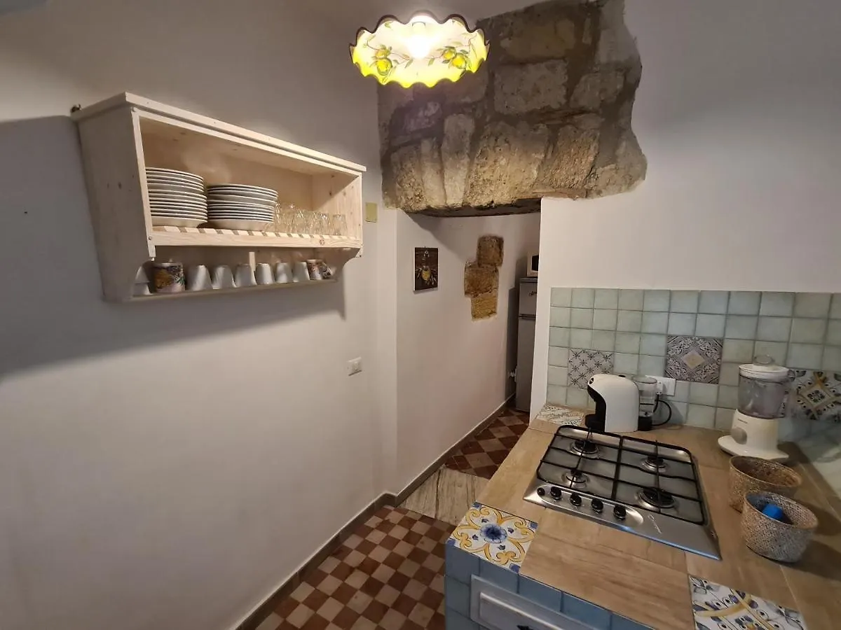 Agora Sant'Anna Apartment Palermo 0*,